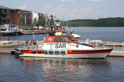 WILLIMIES
Rekisterinumero: A-25055
Suomen Meripelastusseura EtelÃ¤-Saimaa ry
Valmistaja: Marine Alutech Oy
â€“ Valmistumisvuosi 1999
â€“ Koneteho: 441 kW
â€“ PÃ¤ivityskorjaus: 2020 Weldmec Marine
â€“ Koneteho: 643 kW
â€“ Propulsio: Vesisuihku
â€“ Nopeus: 38 solmua (70 km/h)

â€“ Pituus: 12m
â€“ Leveys: 3,5m
â€“ SyvÃ¤ys: 0,8m
â€“ Korkeus: 5m

â€“ Miehitys: 3 henk.
â€“ Kapasiteetti: 12 henk. (sis. miehitys)
